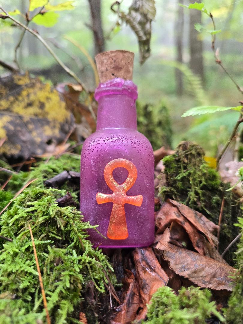 The Raven Rose Spiritual Awareness breakable spell bottle
